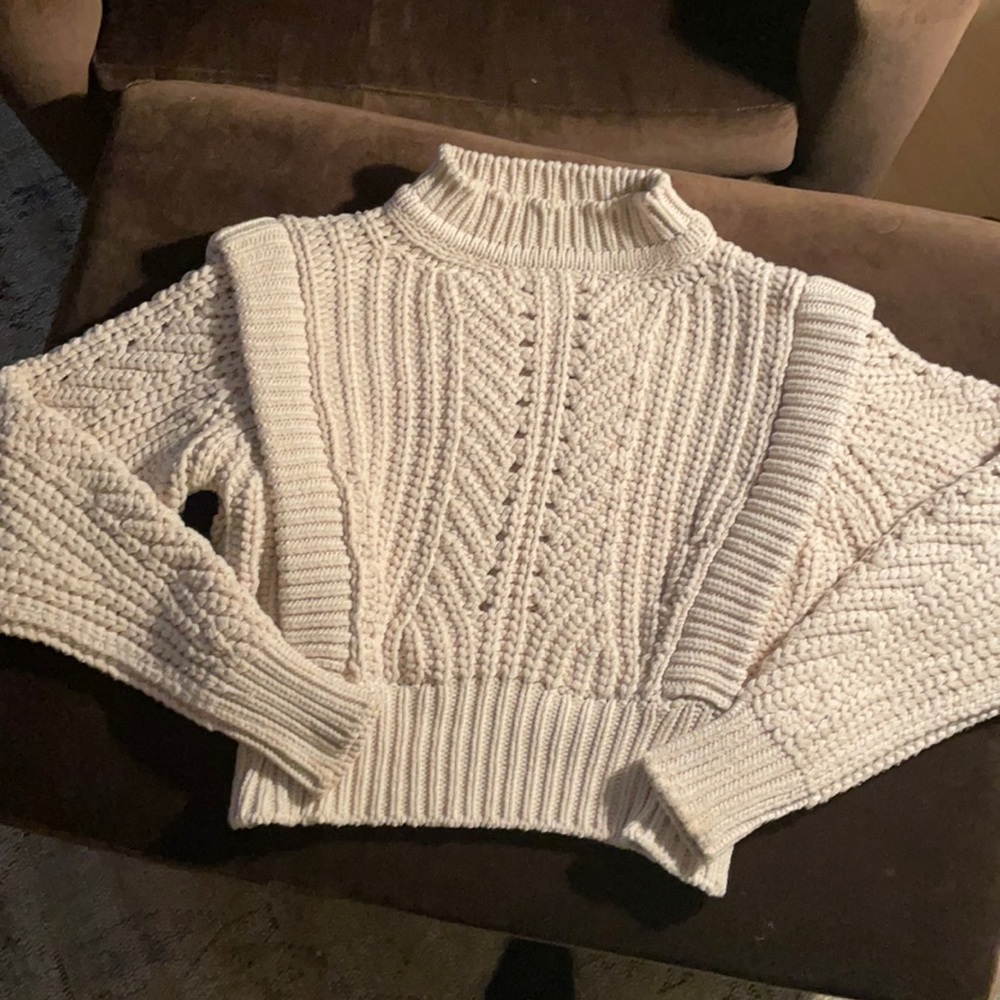 Isabel marant cropped cable knit sweater with sleeve detail